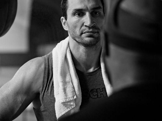 Кличко показал, как в тренировочном лагере готовится к спаррингам (Фото) Кличко показал, как в тренировочном лагере готовится к спаррингам (Фото)