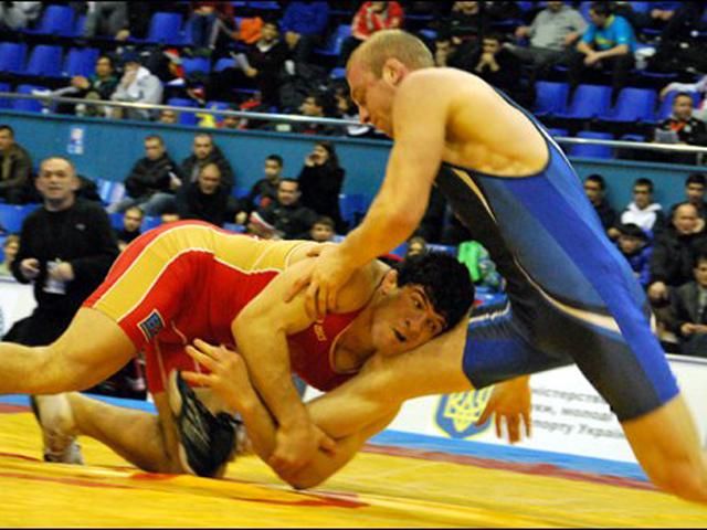 Українець став бронзовим призером на чемпіонаті світу з вільної боротьби