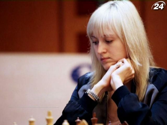 Мат для Ушеніної: українка склала повноваження чемпіонки світу з шахів