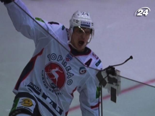 Хокей КХЛ:"Торпедо" взяла очки в кожному виїзному матчі сезону Хокей КХЛ:"Торпедо" взяла очки в кожному виїзному матчі сезону