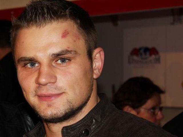 Победитель поединка Бойцов-Леапаи будет претендовать на пояс Кличко Победитель поединка Бойцов-Леапаи будет претендовать на пояс Кличко