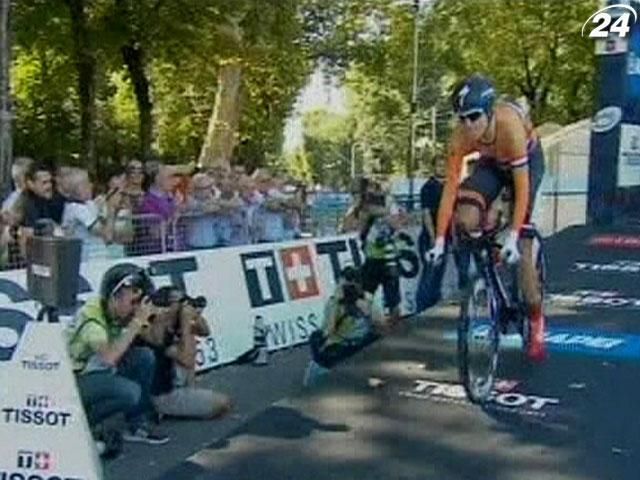 Ван Дик стала чемпионкой мира по велоспорту в гонке с раздельным стартом