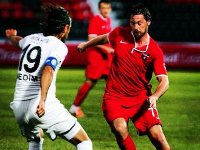 Мілевський зробив вклад у перемогу своєї нової команди Мілевський зробив вклад у перемогу своєї нової команди