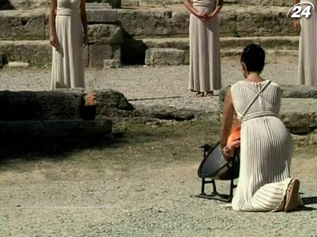 Греки провели репетицию церемонии зажжения Олимпийского огня