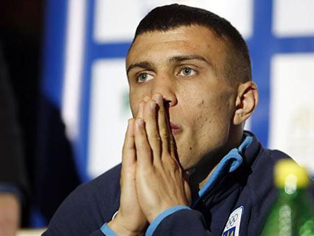 В Америке оштрафовали украинского боксера В Америке оштрафовали украинского боксера