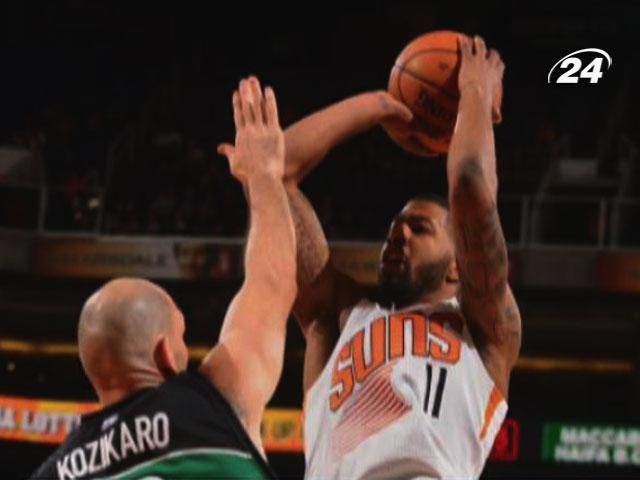 В'ячеслав Кравцов успішно дебютував у грі за "Фінікс" В'ячеслав Кравцов успішно дебютував у грі за "Фінікс"