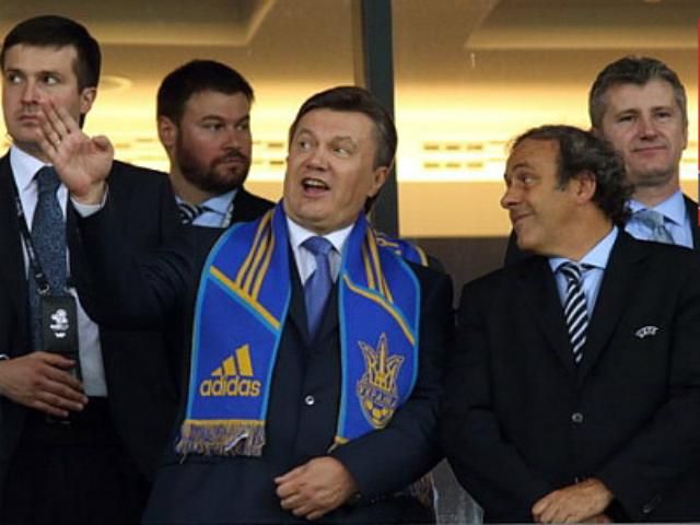 Янукович відвідає матч Україна-Польща, - ЗМІ