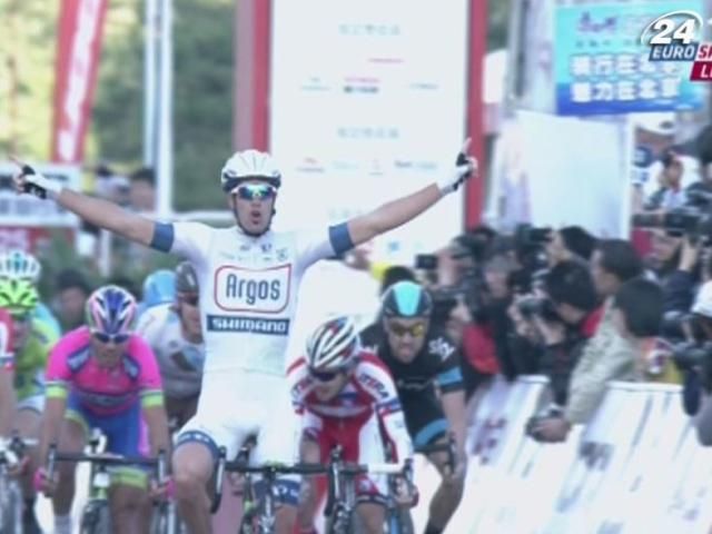 В Китае финишировал сезон мирового велотура В Китае финишировал сезон мирового велотура