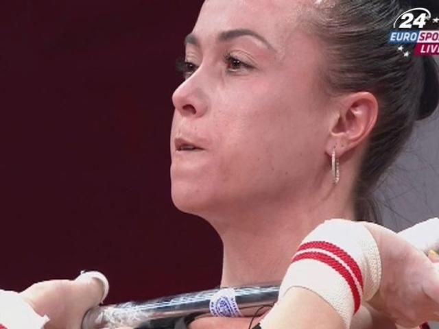Чемпіонка Європи з важкої атлетики Паратова залишилась без медалі