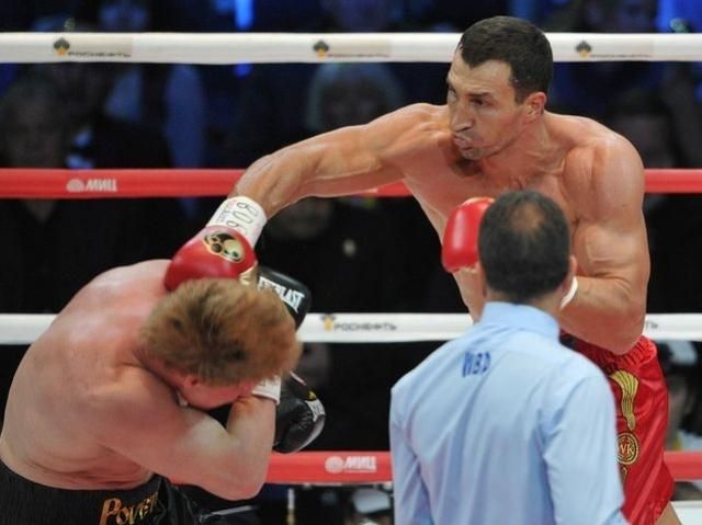 Рефери не наказывал Кличко за нарушение правил, – промоутер Поветкина Рефери не наказывал Кличко за нарушение правил, – промоутер Поветкина