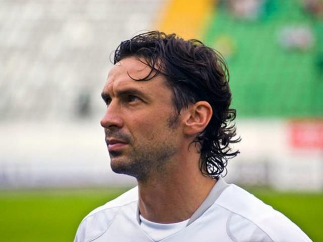 Футболист Ващук чуть не разбился в аварии в столице Футболист Ващук чуть не разбился в аварии в столице