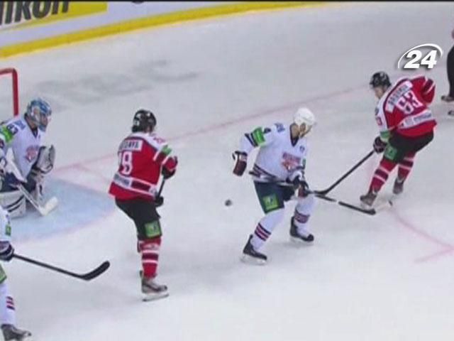 Хокей КХЛ: "Донбас" піднявся на п'яту позицію конференції "Захід" Хокей КХЛ: "Донбас" піднявся на п'яту позицію конференції "Захід"