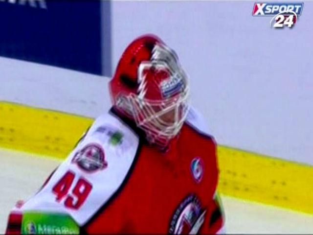 КХЛ. Действующий чемпион прервал 4-матчевую победную серию "Донбасса" КХЛ. Действующий чемпион прервал 4-матчевую победную серию "Донбасса"
