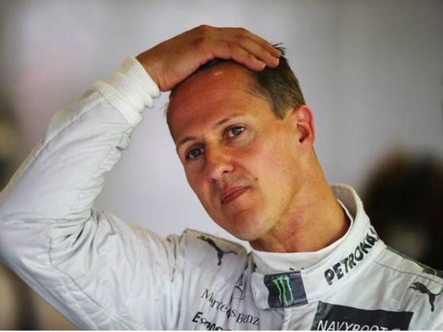 Міхаель Шумахер травмував голову Міхаель Шумахер травмував голову