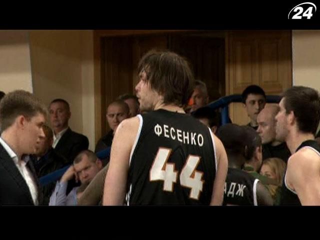 Баскетболіст Кирило Фесенко повертається у США