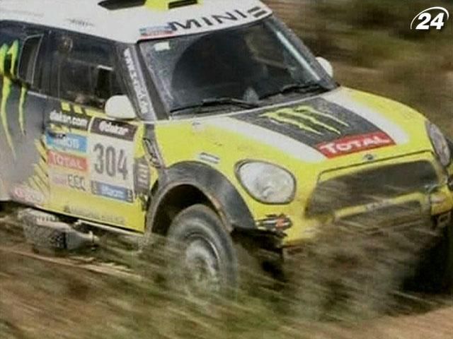 Dakar-2014: Рома продолжает возглавлять зачет пилотов внедорожников Dakar-2014: Рома продолжает возглавлять зачет пилотов внедорожников