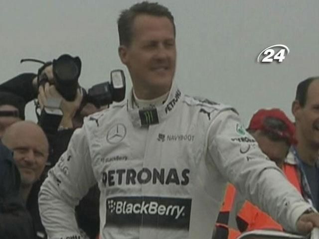 Шумахер положительно реагирует на процесс выведения из комы Шумахер положительно реагирует на процесс выведения из комы