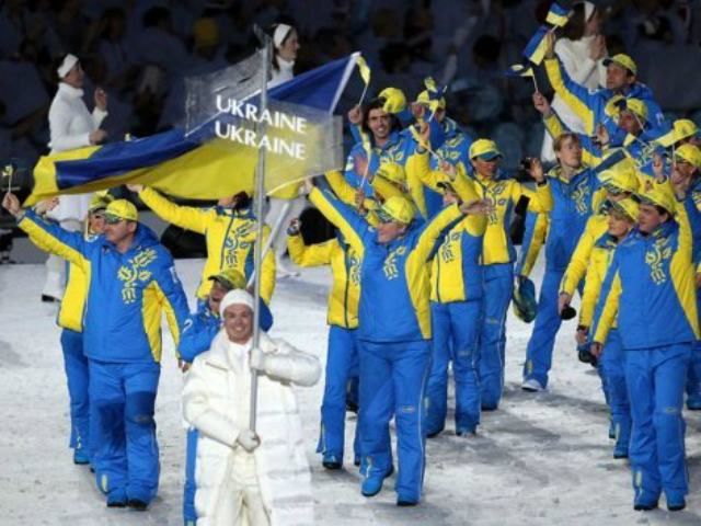 Янукович пожелал украинским спортсменам победы на Олимпиаде в Сочи
