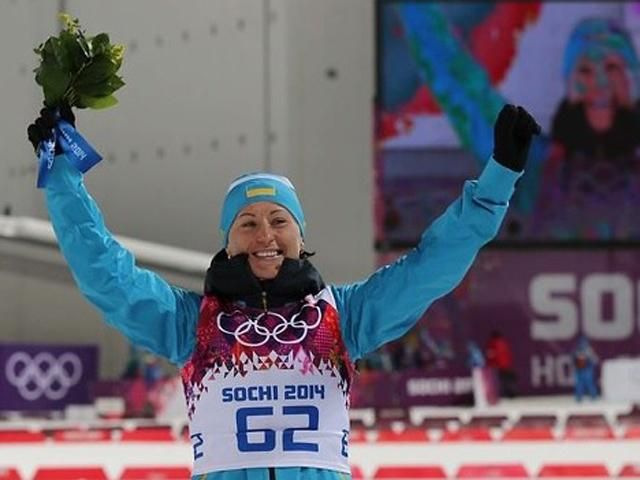 Сочі 2014. Біатлон. Гонка переслідування. Валя Семеренко займає 5 місце Сочі 2014. Біатлон. Гонка переслідування. Валя Семеренко займає 5 місце