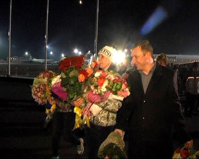 Українські спортсмени повернулись з Сочі на Батьківщину Українські спортсмени повернулись з Сочі на Батьківщину