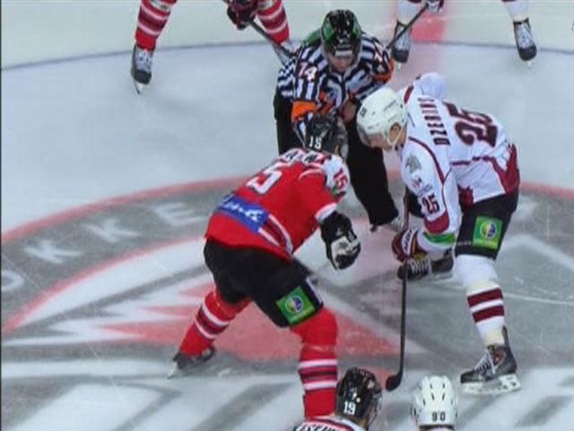 Хокей. "Донбас" здобув перемогу проти ризького "Динамо" Хокей. "Донбас" здобув перемогу проти ризького "Динамо"