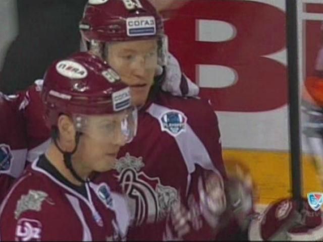 Хоккей. Кубок Гагарина. "Донбасс" потерпел первое поражение в серии Хоккей. Кубок Гагарина. "Донбасс" потерпел первое поражение в серии