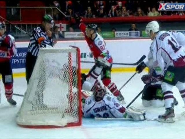 Хоккей. "Донбасс" не сумел пробиться в полуфинал конференции Хоккей. "Донбасс" не сумел пробиться в полуфинал конференции