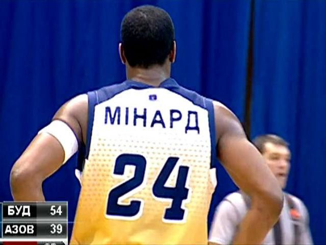 Баскетбол. Єдиним легіонером у збірній минулого тижня став Рікі Мінард Баскетбол. Єдиним легіонером у збірній минулого тижня став Рікі Мінард