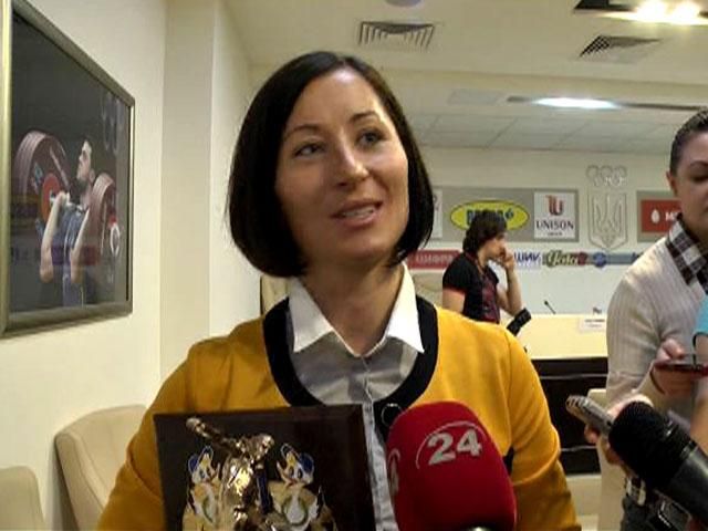 Віті Семеренко вручили нагороду найкращої спортсменки лютого Віті Семеренко вручили нагороду найкращої спортсменки лютого