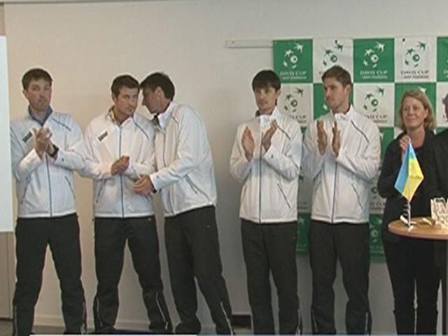 Теннис. Украина сыграет со Швецией за выход в плей-офф Теннис. Украина сыграет со Швецией за выход в плей-офф