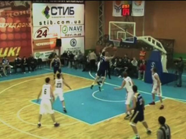 Баскетбол. До збірної тижня потрапили два іноземці Баскетбол. До збірної тижня потрапили два іноземці