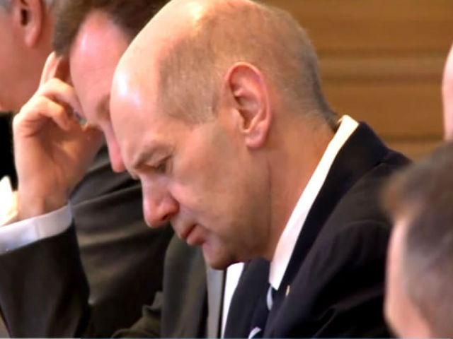 Формула-1. "Ред Бул" програв апеляцію у "справі Ріккіардо" Формула-1. "Ред Бул" програв апеляцію у "справі Ріккіардо"