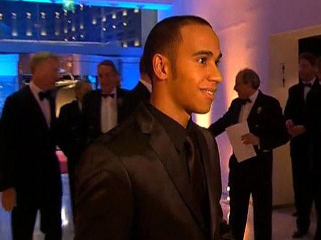 Гонщики Формулы-1 - самые богатые спортсмены Великобритании Гонщики Формулы-1 - самые богатые спортсмены Великобритании