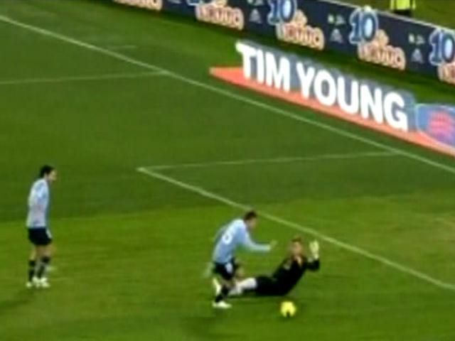 Спортивний огляд: Хюбшман покине "Шахтар", "Донбас" продовжив контракт Торяником Спортивний огляд: Хюбшман покине "Шахтар", "Донбас" продовжив контракт Торяником