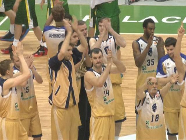 Баскетбол. "Будівельник" приймає "Хімік" Баскетбол. "Будівельник" приймає "Хімік"