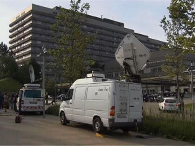 Михаэля Шумахера перевезли из Гренобля в Лозанну Михаэля Шумахера перевезли из Гренобля в Лозанну