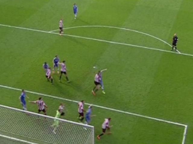 Спортивний огляд: Ето'о зацікавились "Мілан" та "Фіорентина", Леброн обере нову команду Спортивний огляд: Ето'о зацікавились "Мілан" та "Фіорентина", Леброн обере нову команду