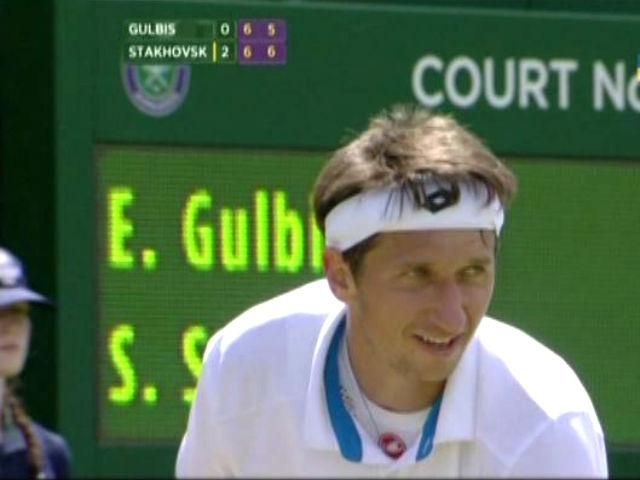 Стаховський першим з усіх пробився до третього кола у "Вімблдоні" Стаховський першим з усіх пробився до третього кола у "Вімблдоні"