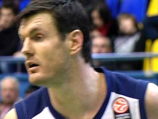 Баскетбол. Центровой "Будивельника" Лавринович перебрался в Италию Баскетбол. Центровой "Будивельника" Лавринович перебрался в Италию