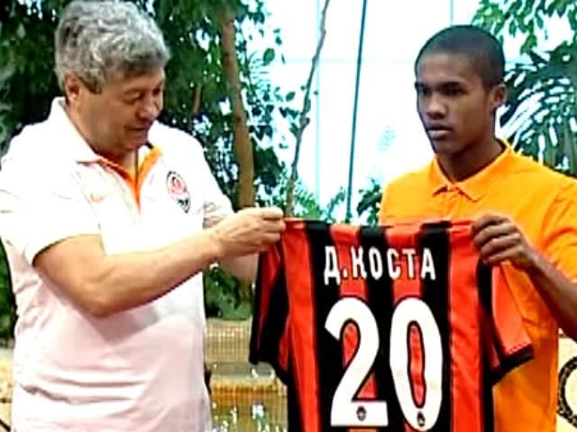 Спортивний огляд: "Будівельник" підсилиться Кольченком, про трансфер Кости поговорить Берлусконі Спортивний огляд: "Будівельник" підсилиться Кольченком, про трансфер Кости поговорить Берлусконі