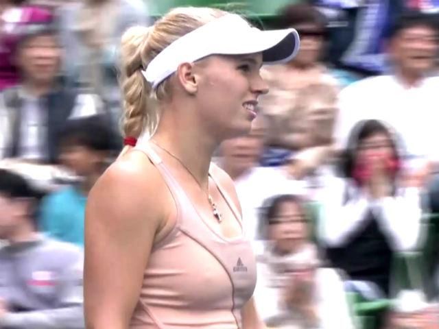 Теннис. Каролин Возняцки и Ана Иванович сыграют в финале Теннис. Каролин Возняцки и Ана Иванович сыграют в финале