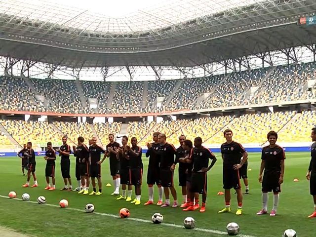 Спортивний огляд: "Шахтар" зіграє проти "Дженоа" та "Парми", Вальверде — найкращий тренер Спортивний огляд: "Шахтар" зіграє проти "Дженоа" та "Парми", Вальверде — найкращий тренер