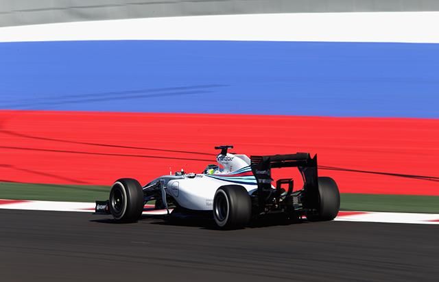 Вне санкций: Сочи принимает Формулу-1 (Фото) Вне санкций: Сочи принимает Формулу-1 (Фото)