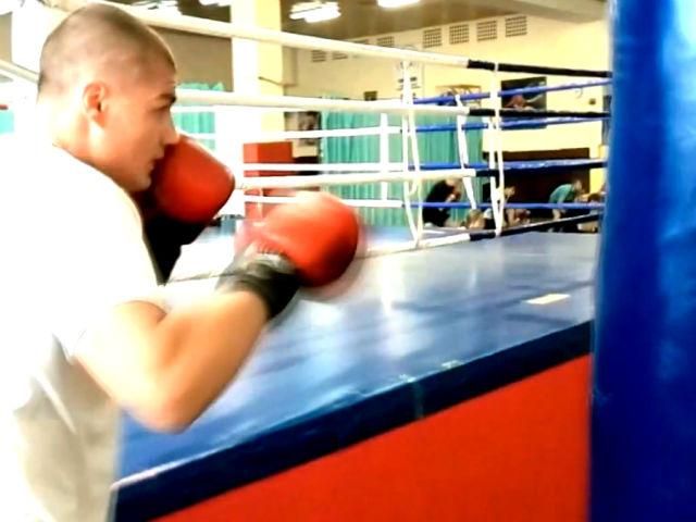 Спортивний огляд: українці судитимуть матч Ліги Європи, Усик-молодший кинув виклик Кличку Спортивний огляд: українці судитимуть матч Ліги Європи, Усик-молодший кинув виклик Кличку