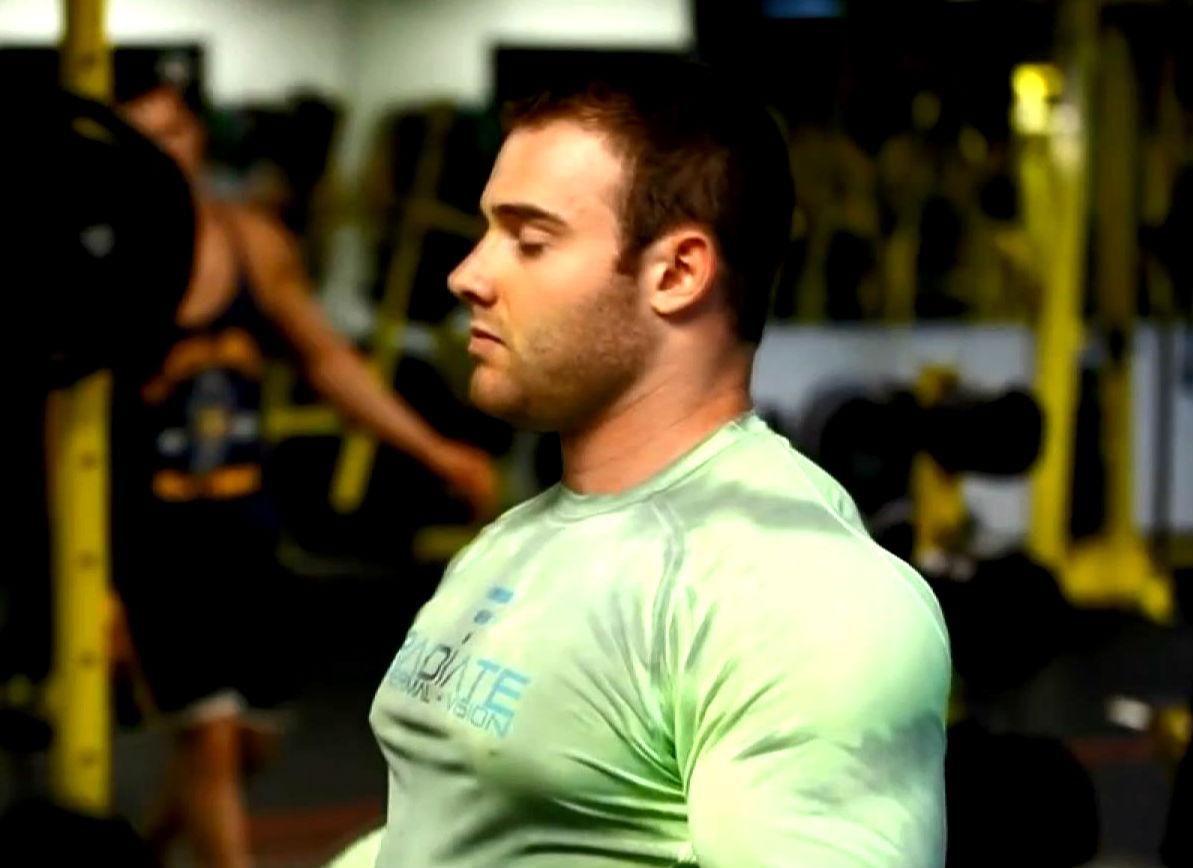 Здоровая жизнь. Умная футболка для "качков" Здоровая жизнь. Умная футболка для "качков"