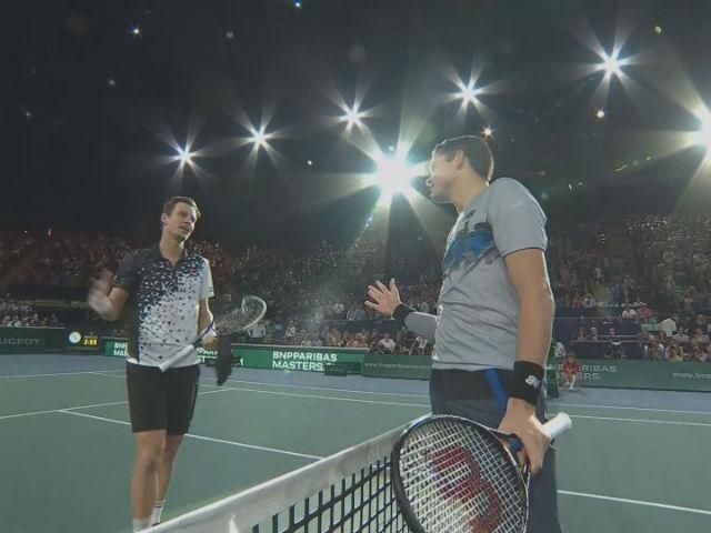 Новак Джоковіч та Мілош Раоніч зіграють у фіналі Новак Джоковіч та Мілош Раоніч зіграють у фіналі