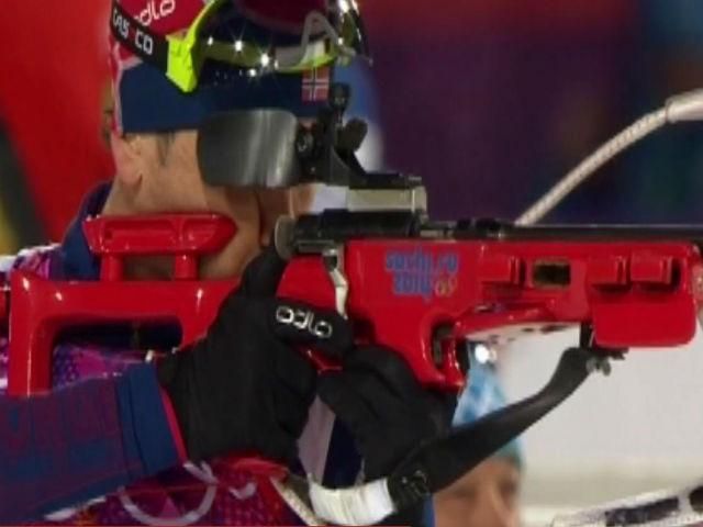 Спортивний огляд: Адріану став найкращим гравцем "Шахтаря", Росія лишилась "Марусі" Спортивний огляд: Адріану став найкращим гравцем "Шахтаря", Росія лишилась "Марусі"