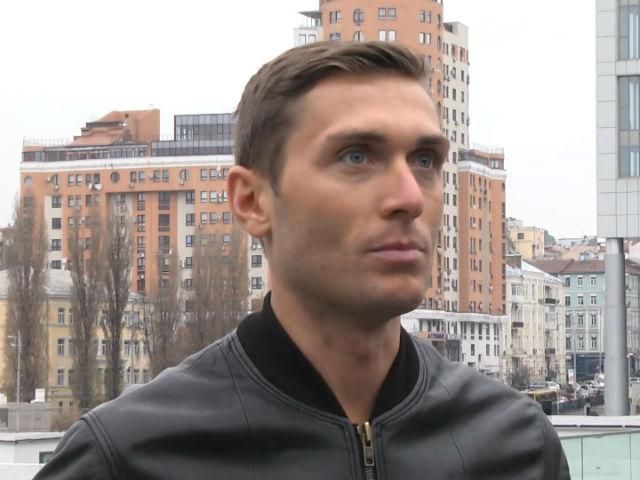 Учасник "Тур де Франс" проміняв велосипед на допомогу АТО Учасник "Тур де Франс" проміняв велосипед на допомогу АТО