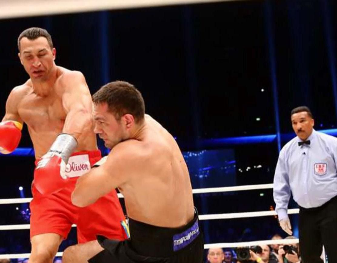 Кличко повернеться на ринг навесні Кличко повернеться на ринг навесні