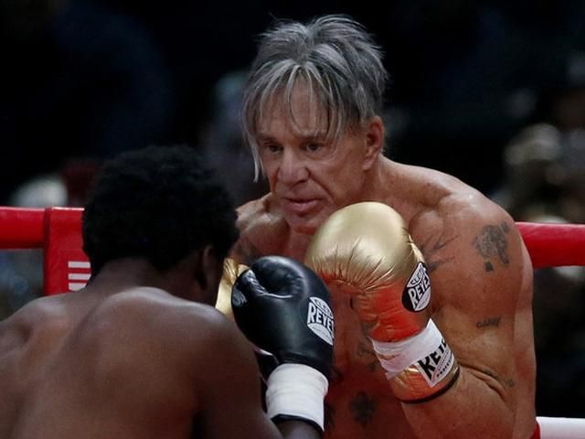 Последний соперник Микки Рурка оказался бездомным, — СМИ Последний соперник Микки Рурка оказался бездомным, — СМИ